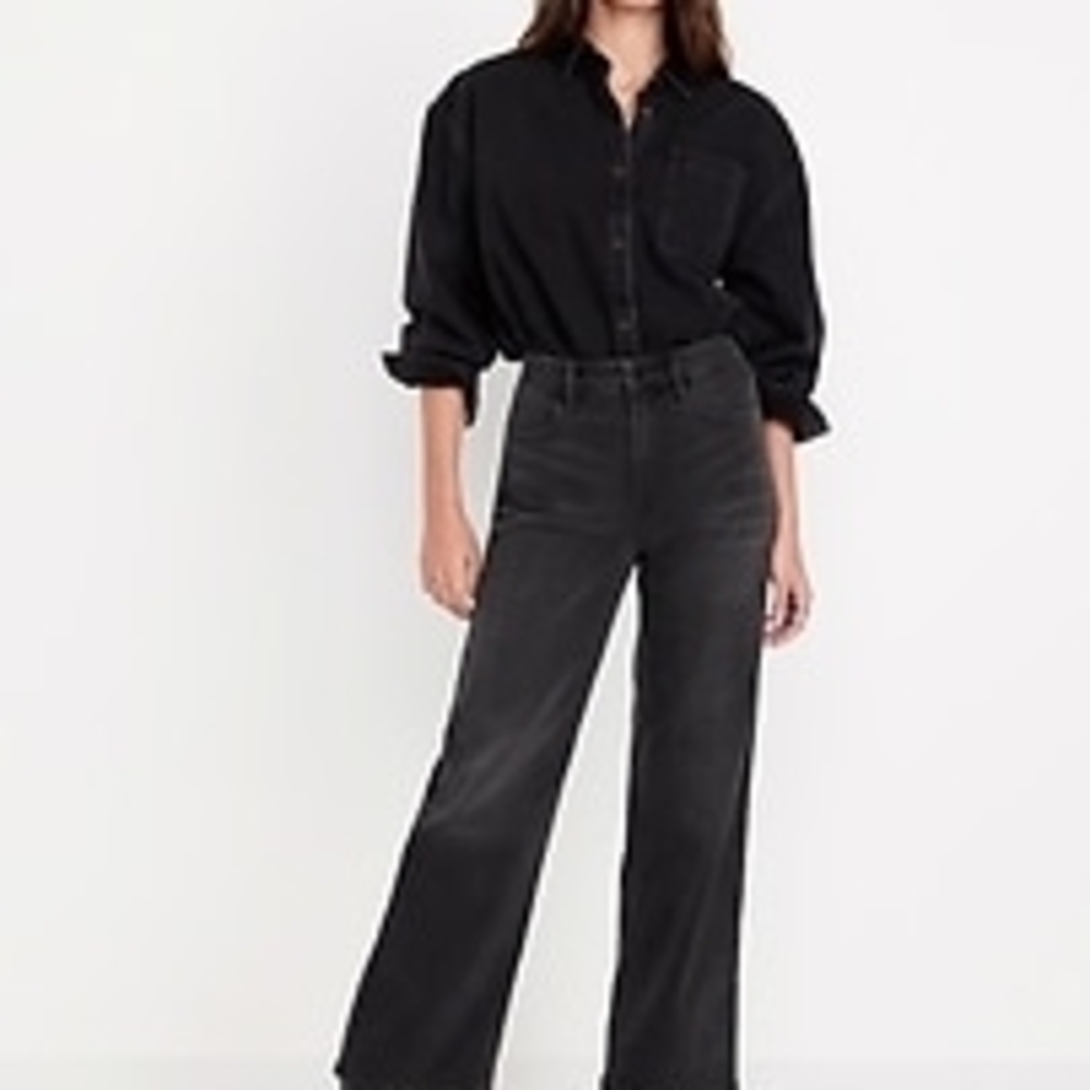 Classic Black Women's Jeans - Picture 7 of 8